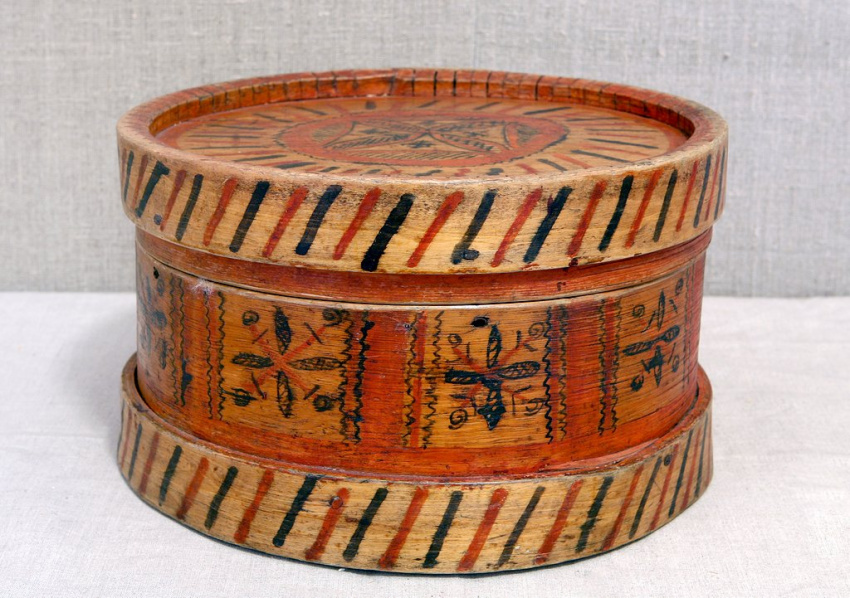 Короб палащельский с крышкой, Конец ХIХ в., Архангельская губ., Мезенский уезд